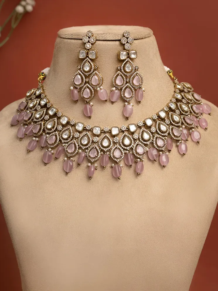 Венчани и венчани накит